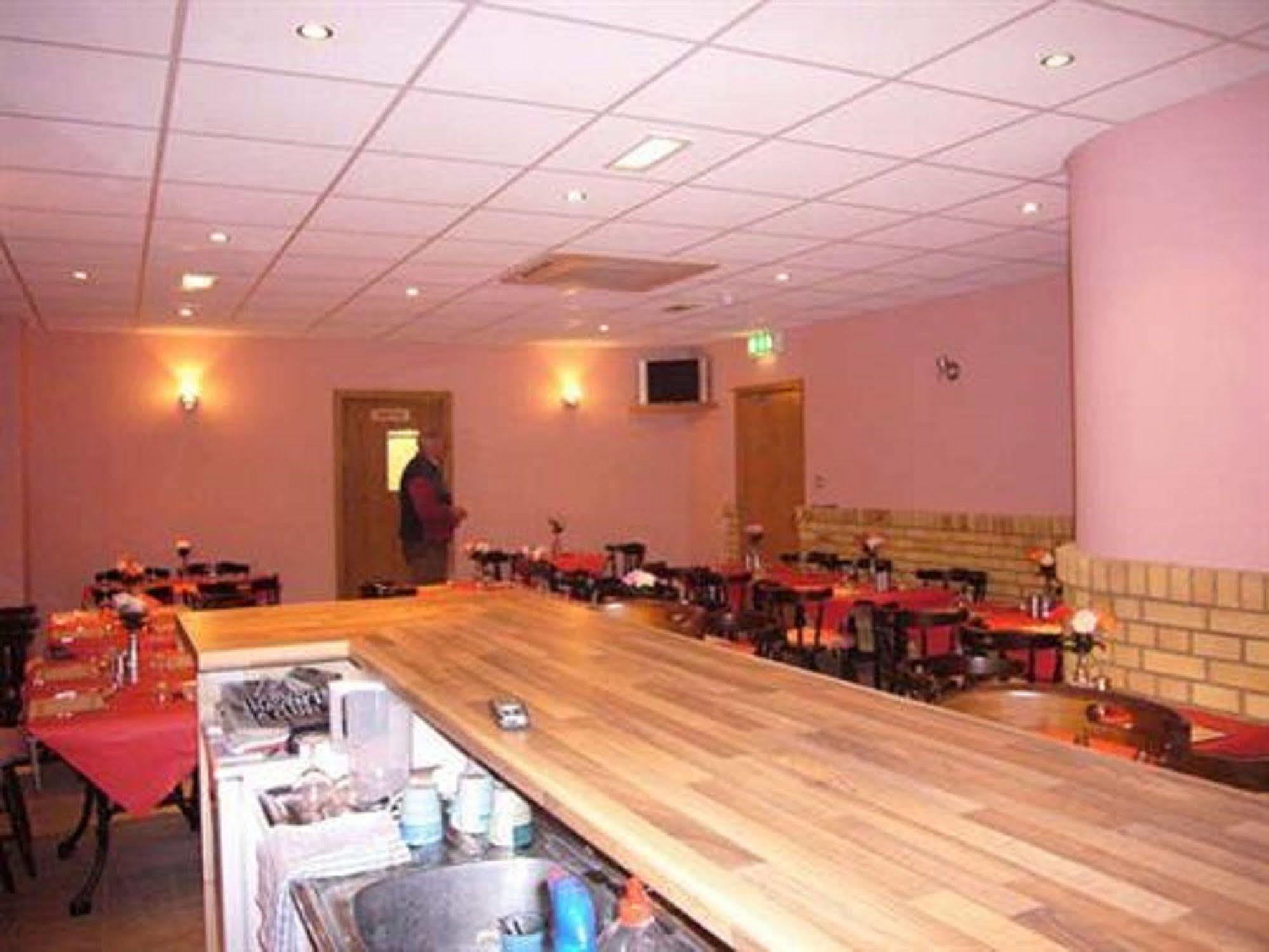 Rosemount Hotel Heathrow Hounslow Kültér fotó